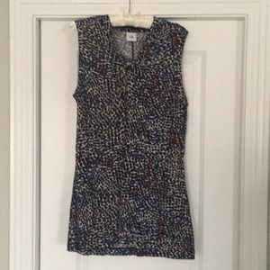 Never worn Cabi knit tunic top.  Great for spring/summer
